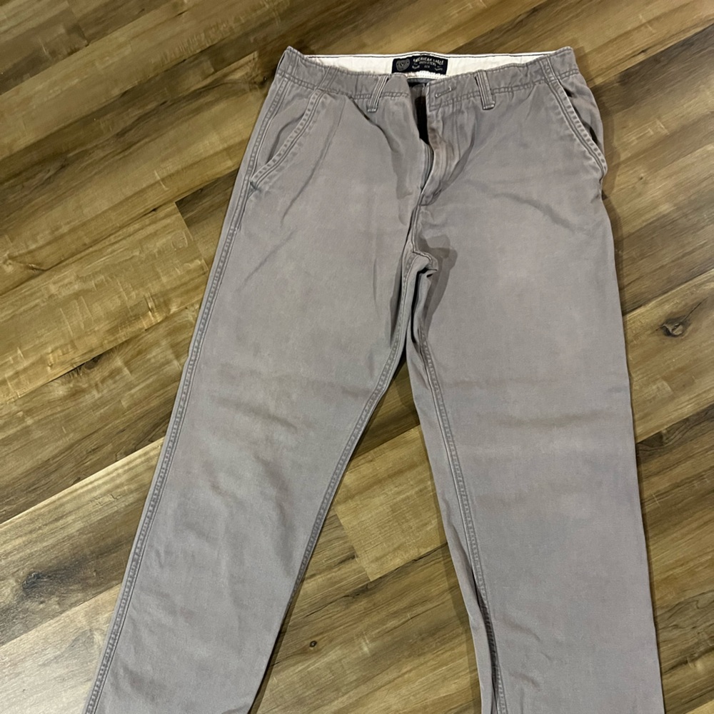 American Eagle Outfitters Gray Chinos